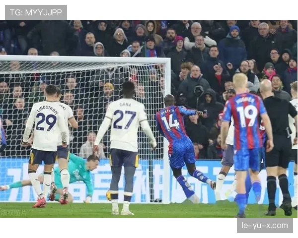 西蒙尼调兵遣将备战关键战役，球员轮换策略引发热议