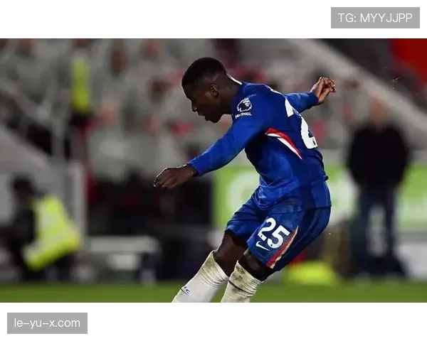 凯塞多展现全能中场实力，助力球队攻防兼备