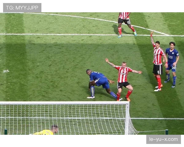 凯塞多高效逼抢引热议，成球队防线稳固关键