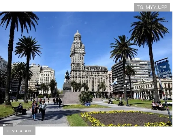 巴尔韦德持续进化，佩纳罗尔青训天才迈向足球巅峰